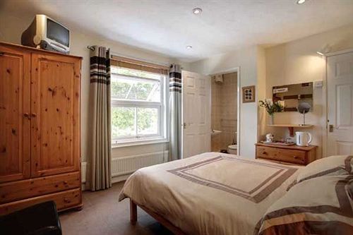 St Edmundsbury B&B Drayton  Exterior foto